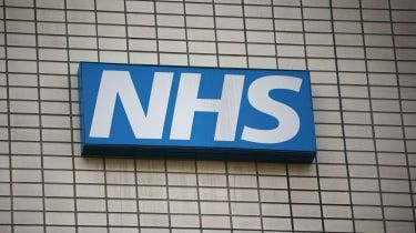 Locum-læger tjener op til £43.000 om måneden fra NHS 'budkrig'