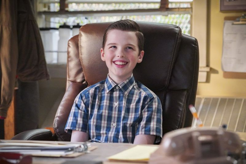 Mladi Sheldon se bo pridružil staremu Sheldonu na HBO Max