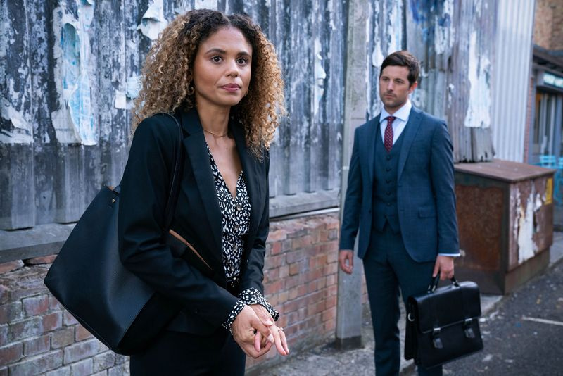 Η Chantelle Atkins και η Grey Atkins στο EastEnders