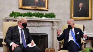 Boris Johnson ja Joe Biden Valkoisessa talossa