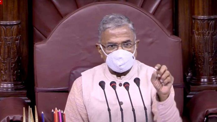 Rajya Sabha aseesimees Harivansh jälgib ööpäevaringset paastu