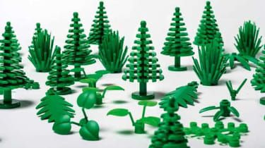 Commercialisation des premières pièces Lego durables
