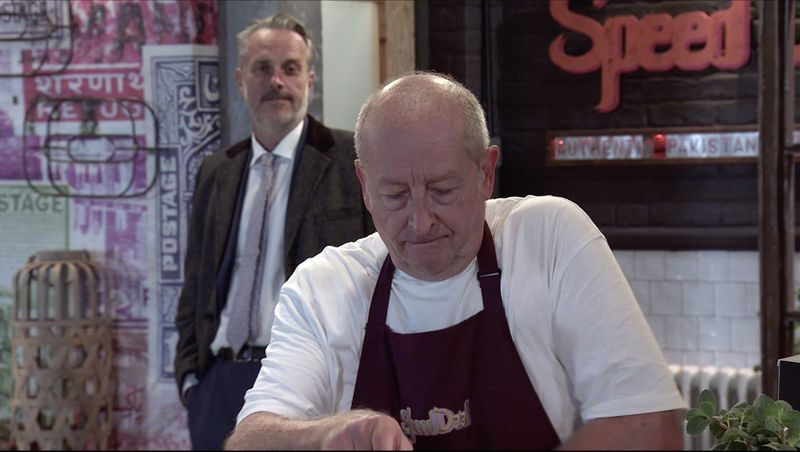 Coronation Street-spoilere: Johnny Connor bryter sammen og tilstår