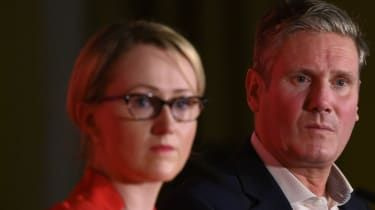 Keir Starmer kohtaa työväenpuolueen Rebecca Long-Bailey potkut jälkeen