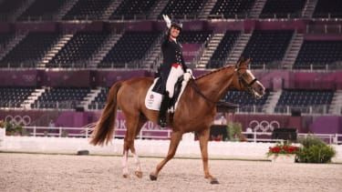Tokiossa Charlotte Dujardin voitti kaksi pronssia ratsastaen Giolla