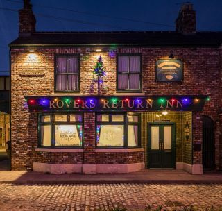 Coronation Street Christmas spoilers - The Rovers at Christmas