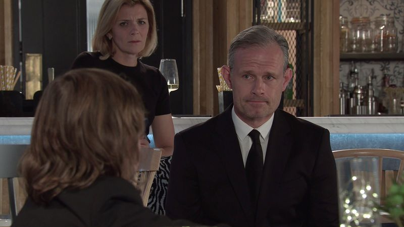 Ο Nick Tilsley είναι περήφανος για τον γιο του.