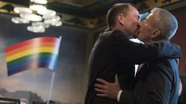 Primele cupluri gay se căsătoresc în Germania