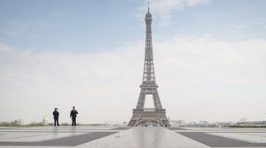   Paris coronavirus