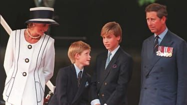 Prințesa Diana cu prinții Harry și William