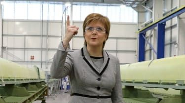 Universell basinkomst skulle kunna komma till Skottland, säger Nicola Sturgeon