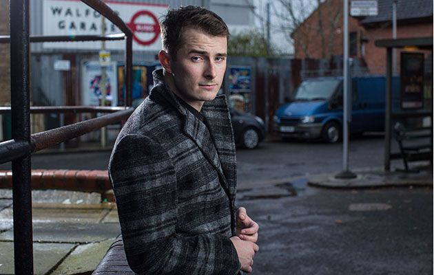 Ronnie Ben Mitchell gespeeld door Max Bowden