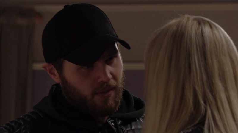 Keanu retorna à EastEnders BBC