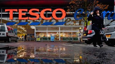 Utomjordingar får skulden när bilnycklar slutar fungera utanför Tesco