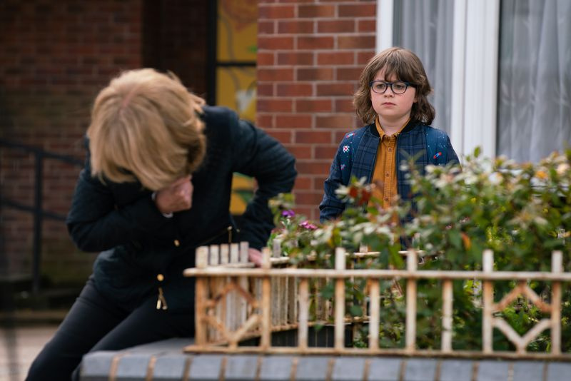 Coronation Streetin spoilerit: Gail Platt saa sydänkohtauksen!