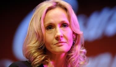 LONDON, ENGLAND – 27. SEPTEMBER:Forfatter J.K. Rowling deltar på fotosamtale før hun leser fra