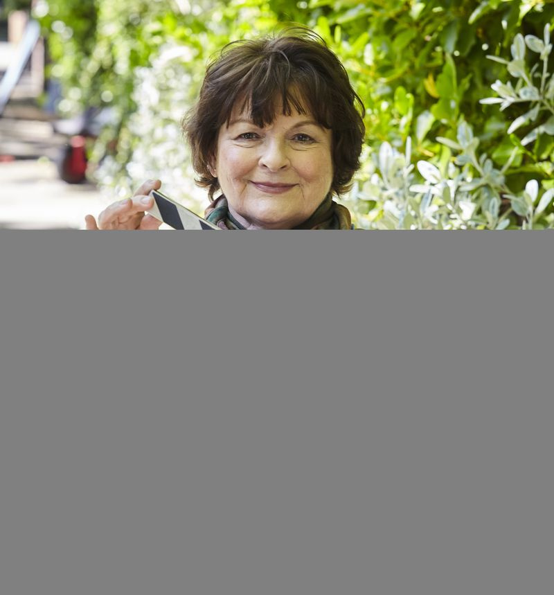 Vera Brenda Blethyn