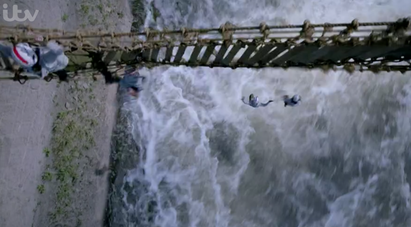 Charles et Manpreet à Emmerdale bridge stunt super soap week