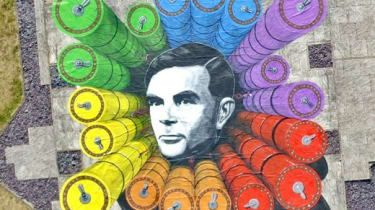 Dokážete vyřešit hlavolam Alana Turinga s LGBT tématikou GCHQ?