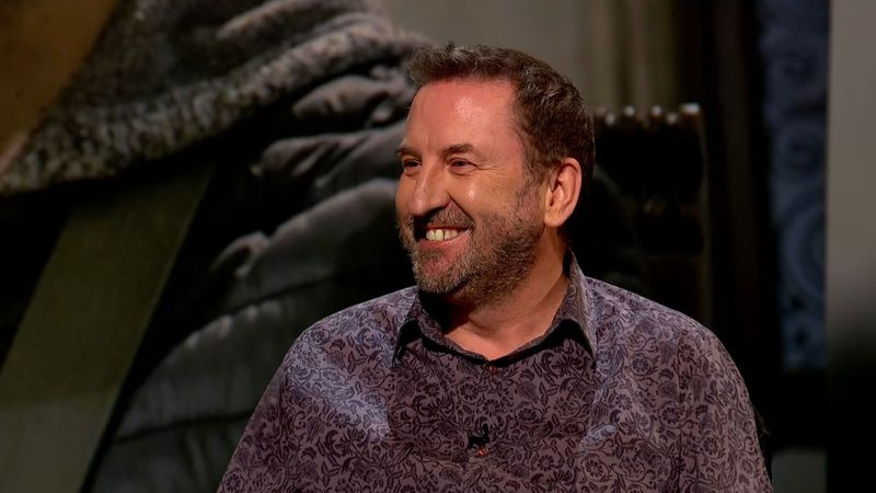 TV esta noche Lee Mack estrellas invitadas esta noche