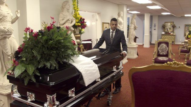 TV vanavond Buried By the Bernards