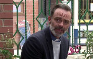 Karūnavimo gatvės žvaigždė Danielis Brocklebankas atskleidžia pirmąsias Billy vestuvių detales