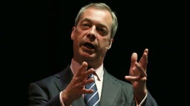 Farage obviněn z 'stáčení' poté, co řekl Ne Newarku