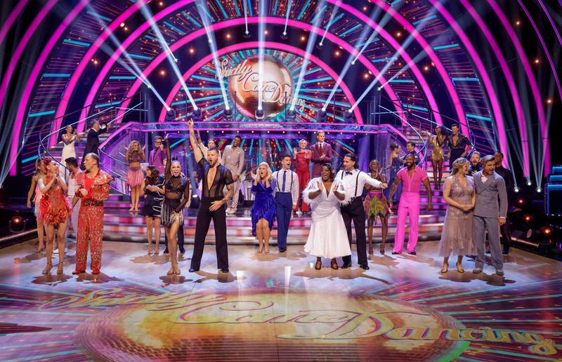 Strictly ComeDancingの第1週の有名人とそのダンスパートナー