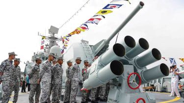 China este pe punctul de a avea cea mai avansată armată din lume