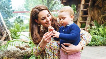 Księżna Cambridge i książę Louis na Chelsea Flower Show