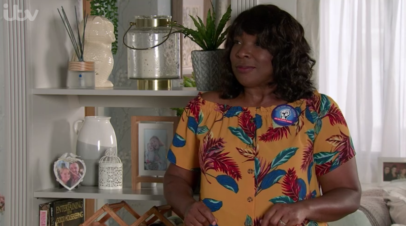 Lorna Laidlaw kot Coronation Street