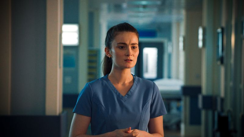 Amy Murphy o interpretează pe Kylie Maddon în Holby City