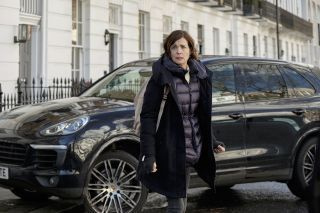 Elizabeth McGovern: 'Maailmoiden sodalla on niin paljon kaikua nykyään'