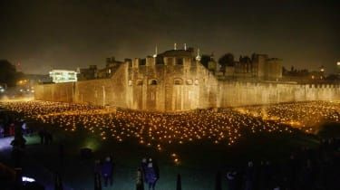Płomienie Tower of London: znaczenie wzruszającego hołdu dla I wojny światowej