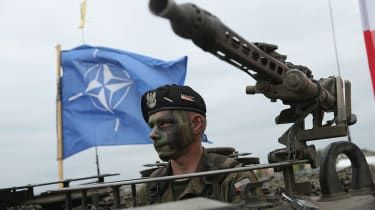 trupele NATO