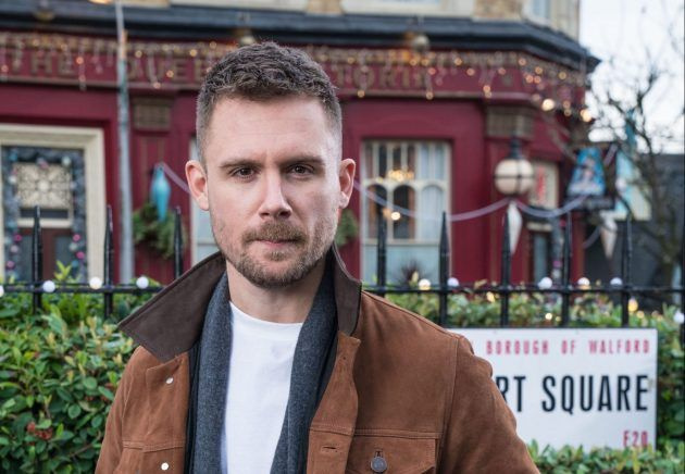 Danny Hatchard σόλο EastEnders