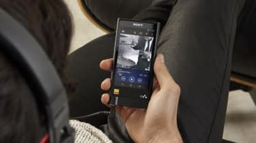 Recenzii Sony Walkman ZX2: merită prețul de 950 de lire sterline?
