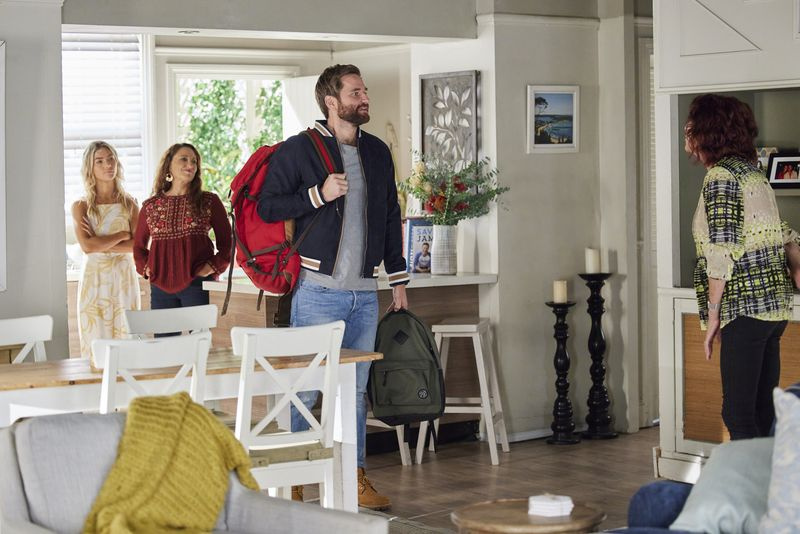 Kieran Baldivis vai morar com Irene em casa e fora
