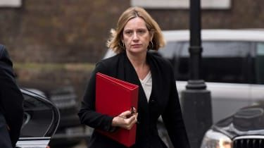 Amber Rudd rezygnuje z powodu skandalu Windrush