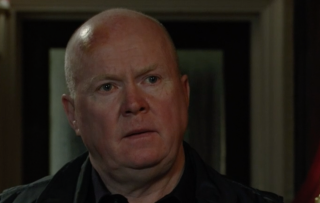 Los fanáticos de EastEnders ATURDIDOS después de ver a Phil Mitchell como nunca antes lo habías visto