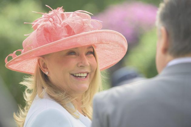 Amanda Redman