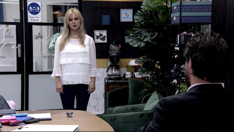 Spoilers pe Coronation Street: S-a terminat între Adam Barlow și Sarah?