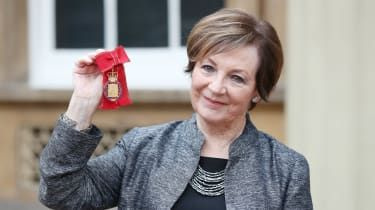 Delia Smith beklager «poncey» moderne matlaging