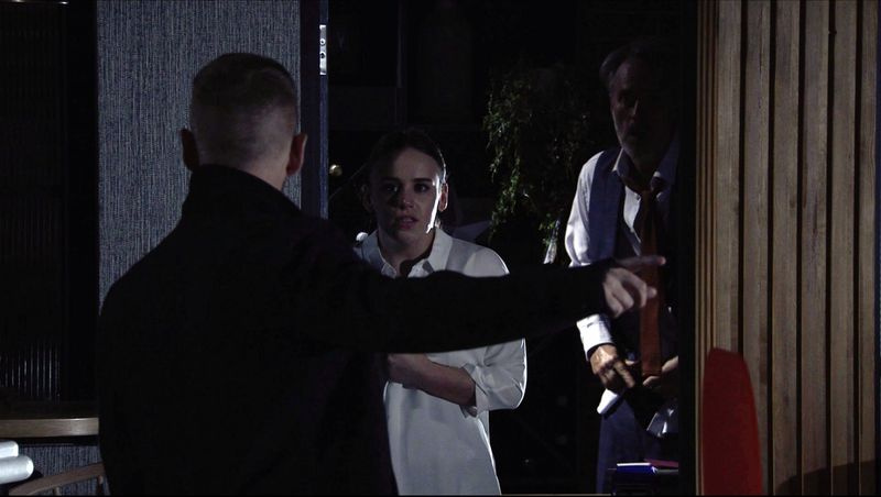 Karūnavimo gatvės spoileriai: Gary Windass Rėjaus biure randa traumuotą Faye!