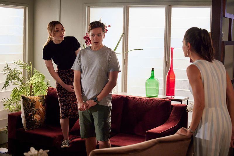 Chloe dice a Mack che lei