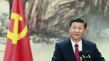 Xi Jinping varnar Taiwan för att driva på för självständighet