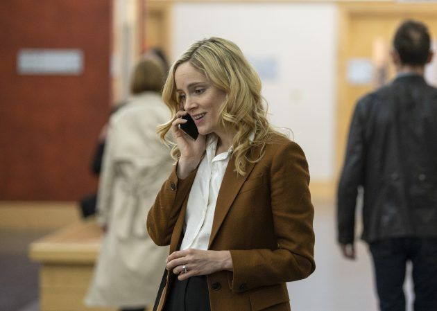 Emily in The Nest gespielt von Sophie Rundle