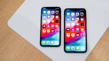 iPhone XS
