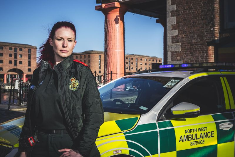 TV i kveld Ambulanse følger nødetatene på Nordvestlandet.