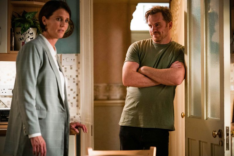 EastEnders spoileri, Šons Sleiters, Ieva Unvina